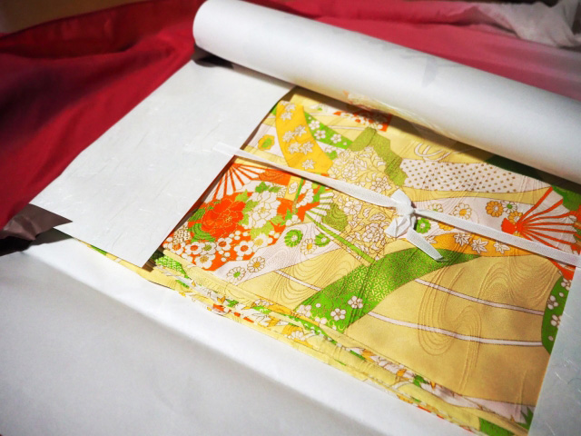 振袖の正しい保管方法｜たとう紙・防虫剤・湿気対策の完全マニュアル